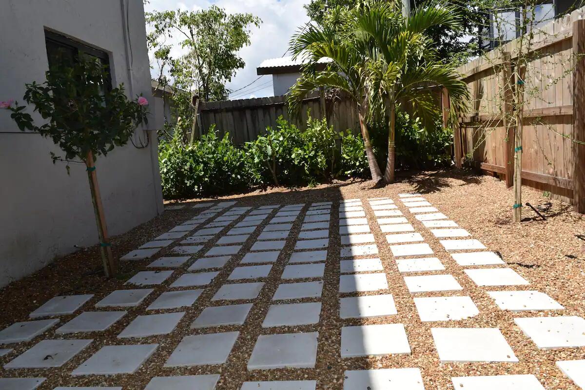 Barclay House - Residential Lease