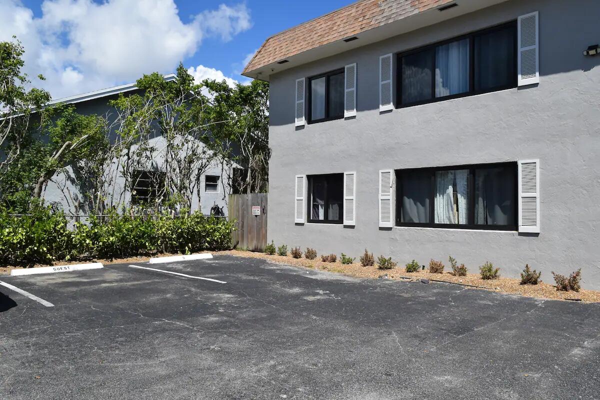 Barclay House - Residential Lease