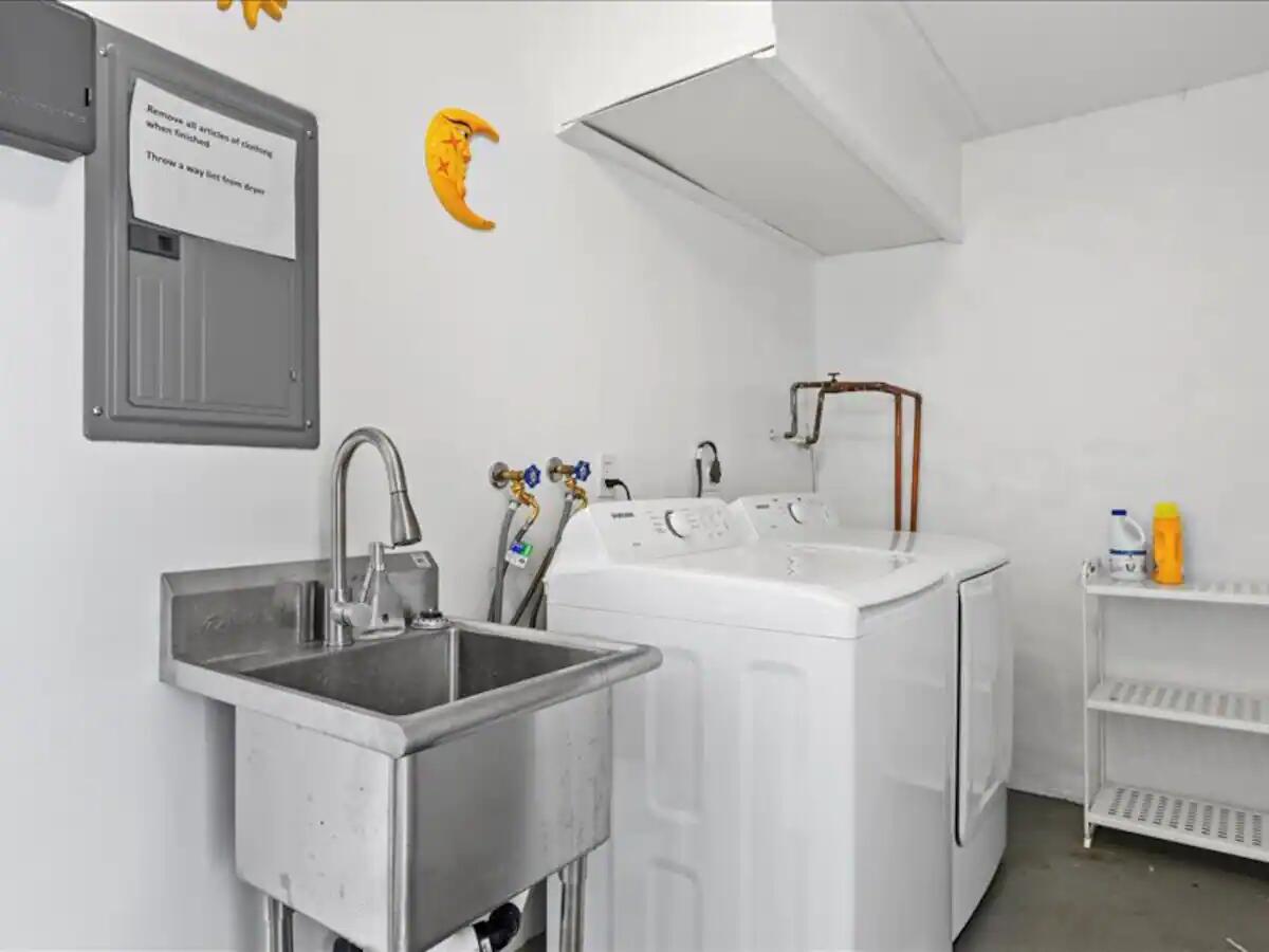 Barclay House - Residential Lease