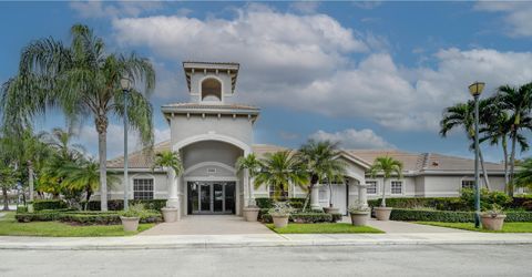 5031 Wiles Road 203 Coconut Creek FL 33073