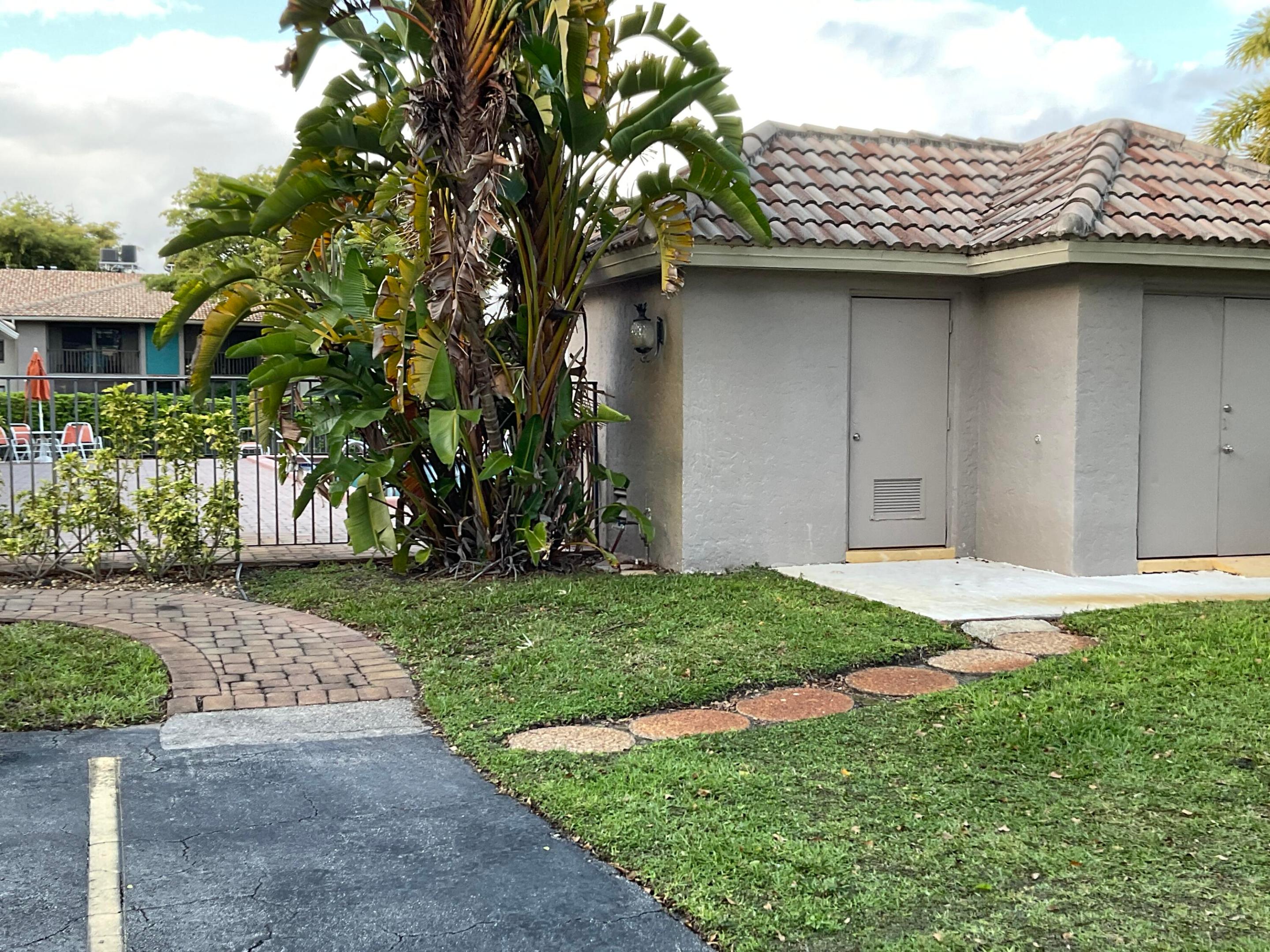 BENT TREE GARDENS WEST CONDO - Residential