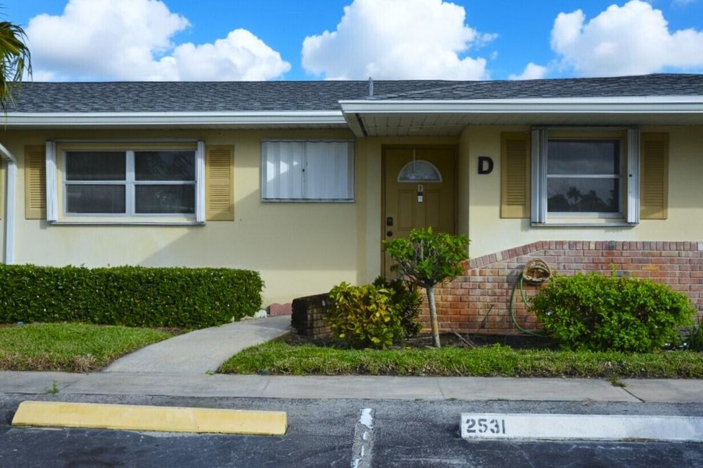 Photo of 2531 W Barkley Drive W #D, West Palm Beach, FL 33415 (MLS # R11165533)