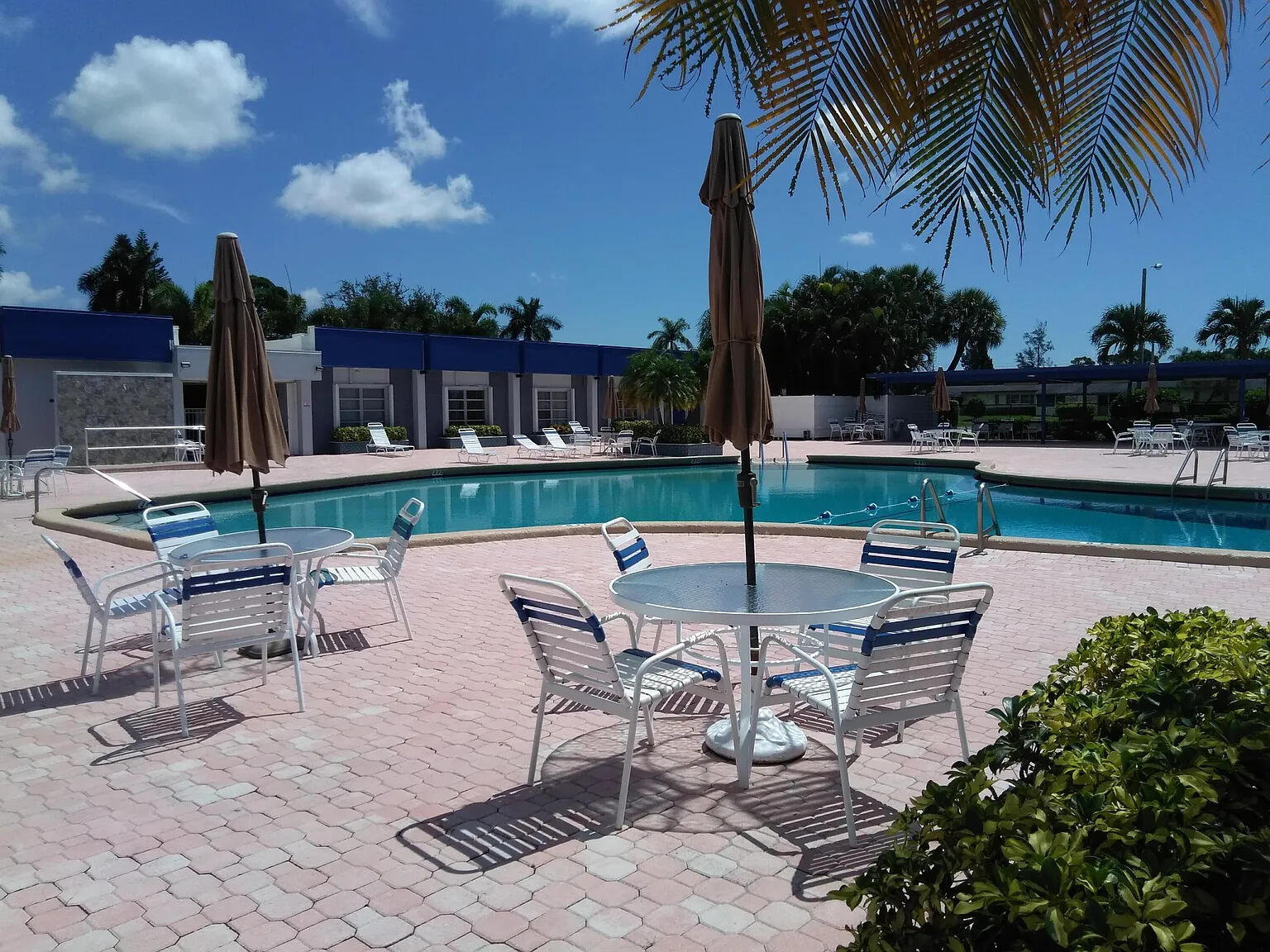 CRESTHAVEN VILLAS 11 CONDO - Residential Lease