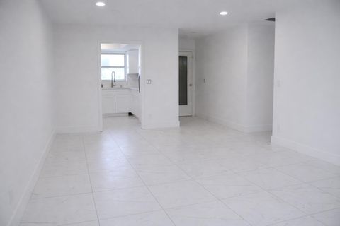 2531 W Barkley Drive W D West Palm Beach FL 33415