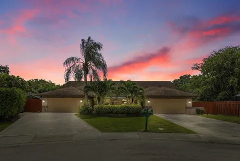 1322 NW 13th Court, Boca Raton, FL MLS: R11079266
