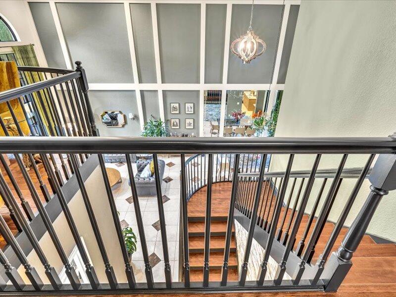 CAPELLA 2 - Residential