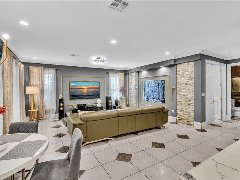 CAPELLA 2 - Residential