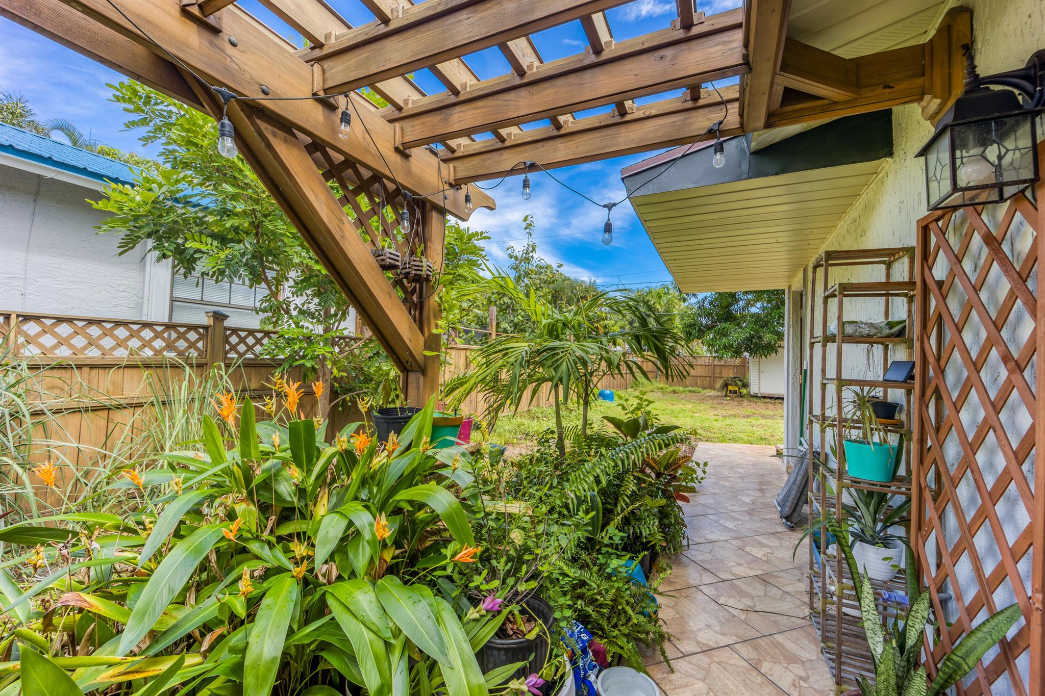 PROSPECT HILLS - Residential