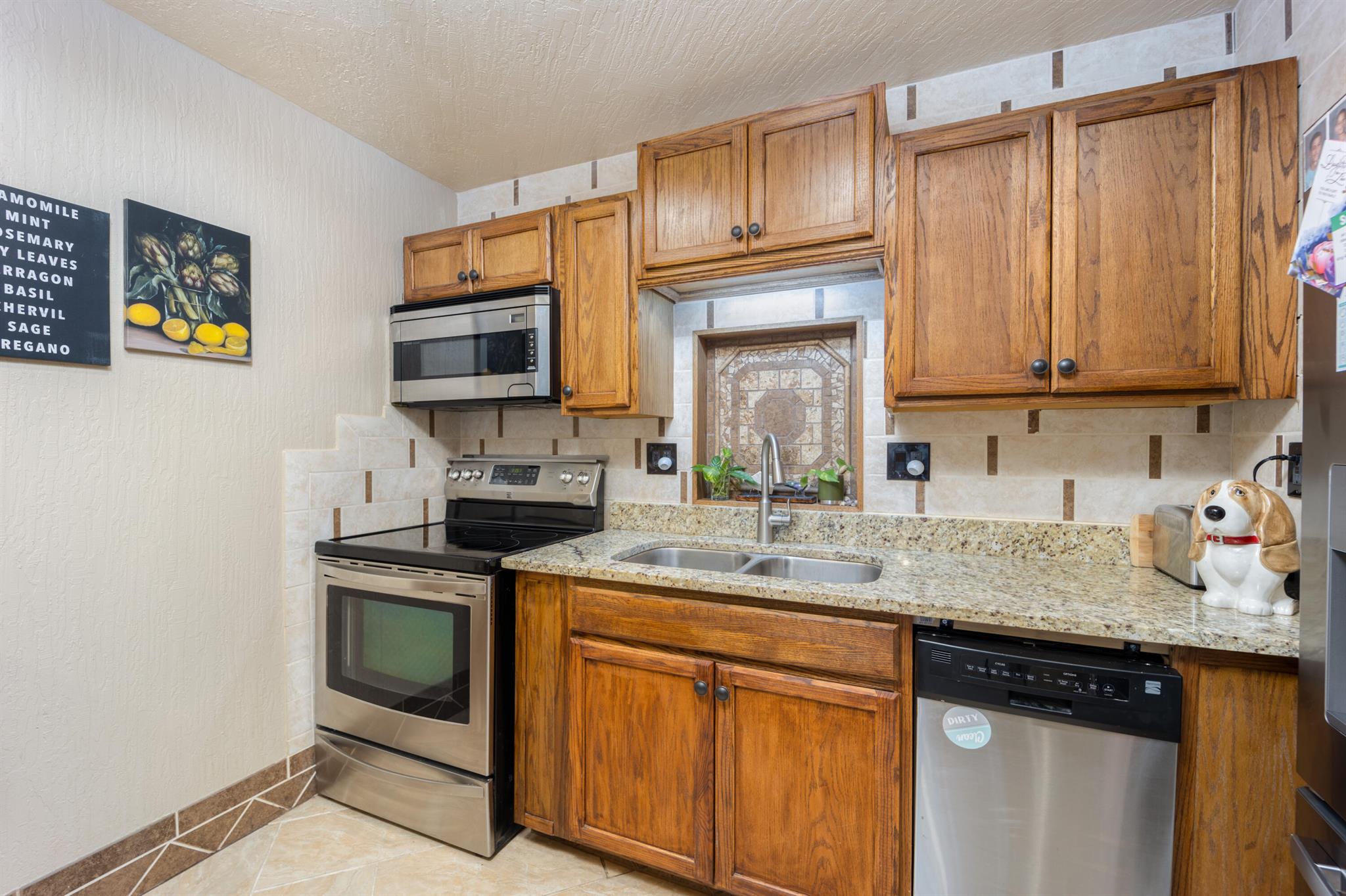 PROSPECT HILLS - Residential