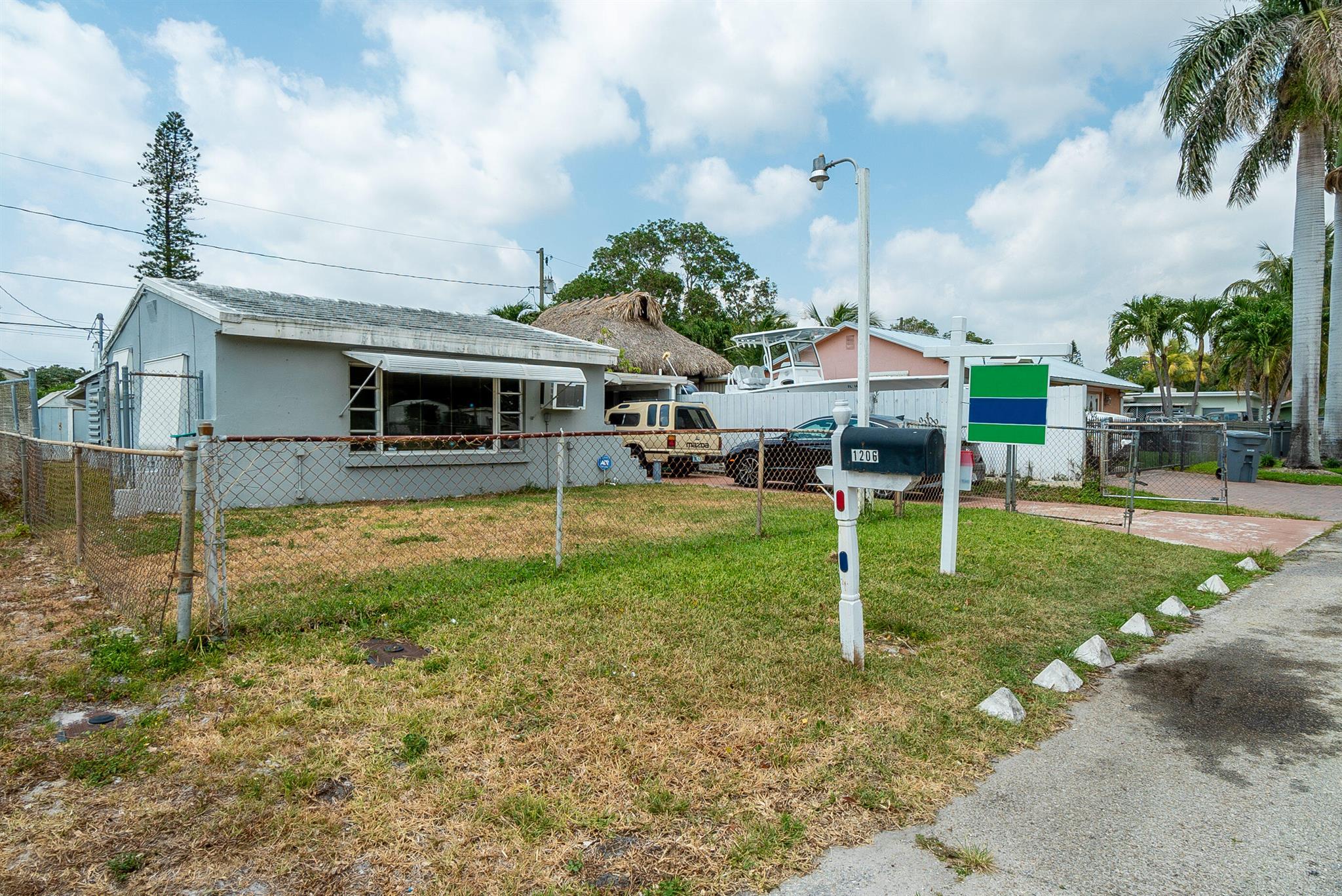 1206 S Ridge Road