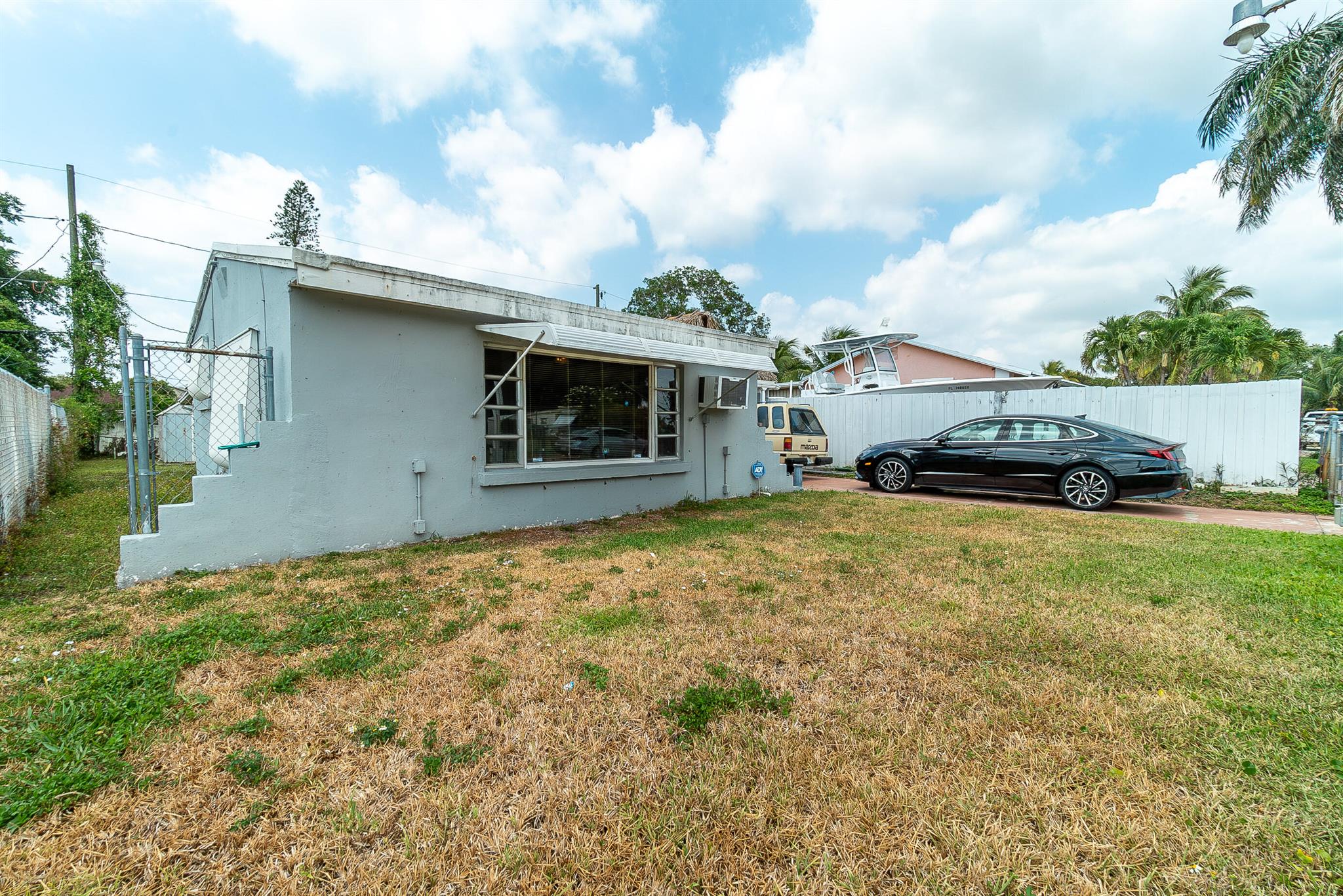 1206 S Ridge Road