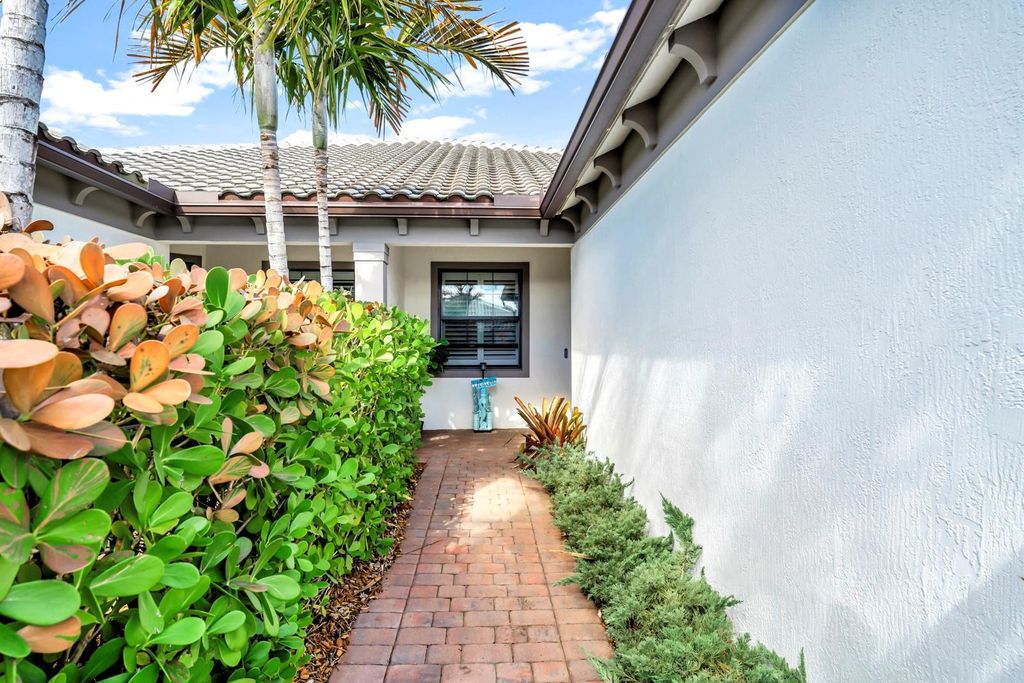 Photo of 5276 Unity Square, Vero Beach, FL 32967 (MLS # F10553965)