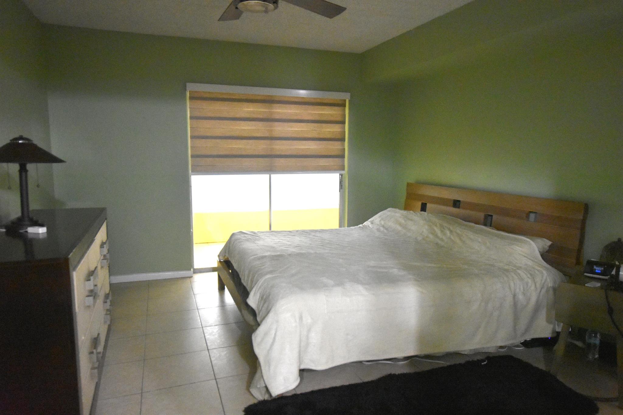 ORIOLE GARDENS THREE 77 C - Residential