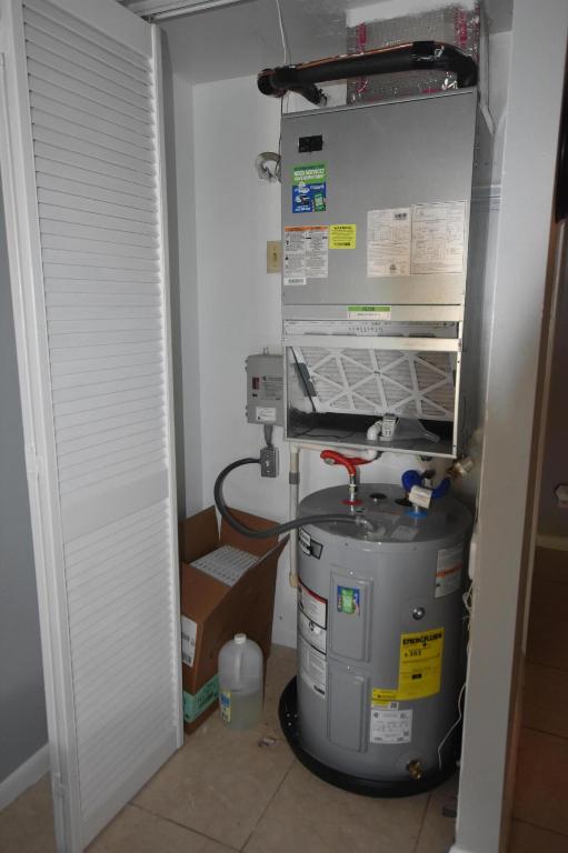 ORIOLE GARDENS THREE 77 CONDO - Residential