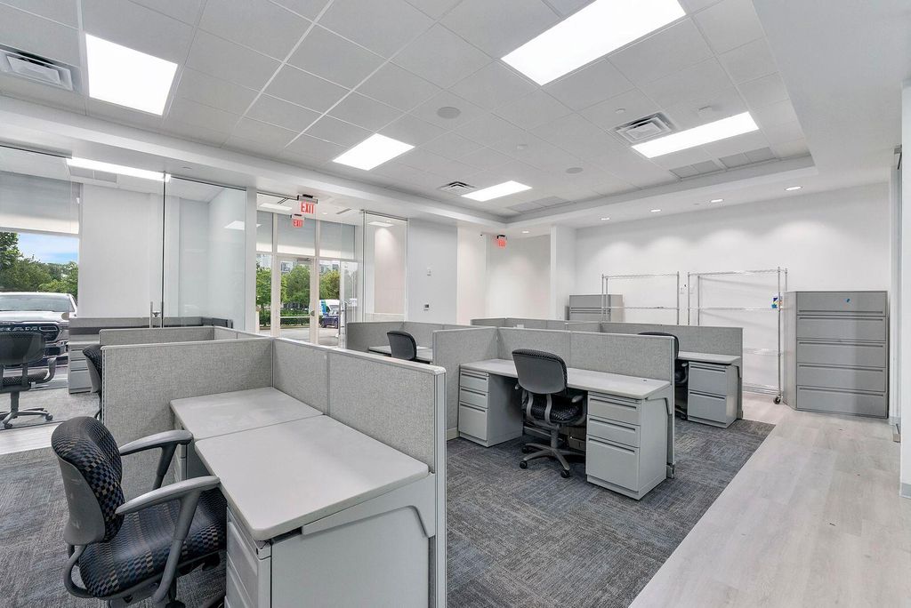 Photo of 1300 S Dixie Highway #E4, Lantana, FL 33462 (MLS # B26013177)