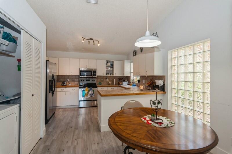 Lakes by the Bay - Residential