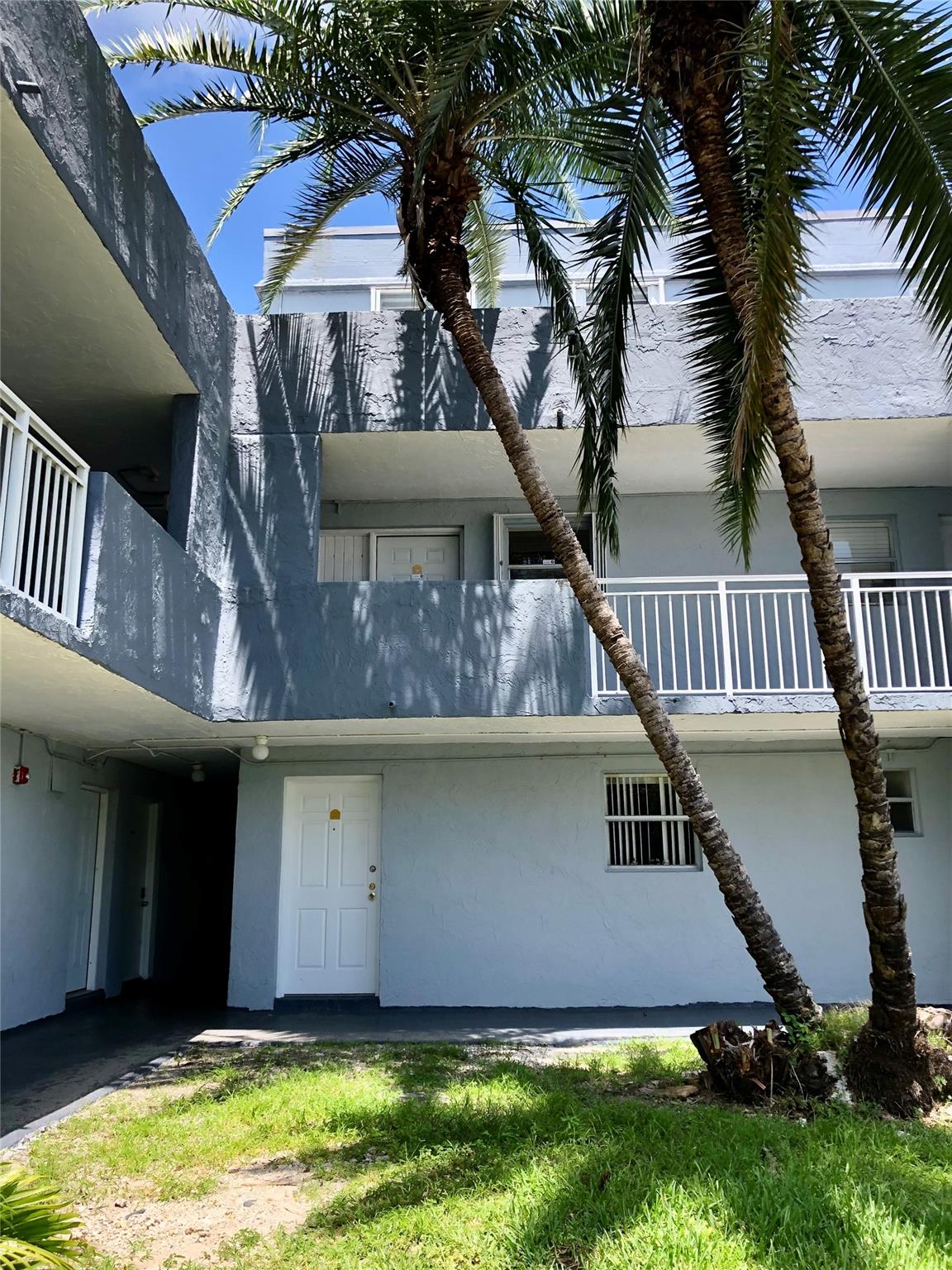 9373 Fontainebleau Blvd K109