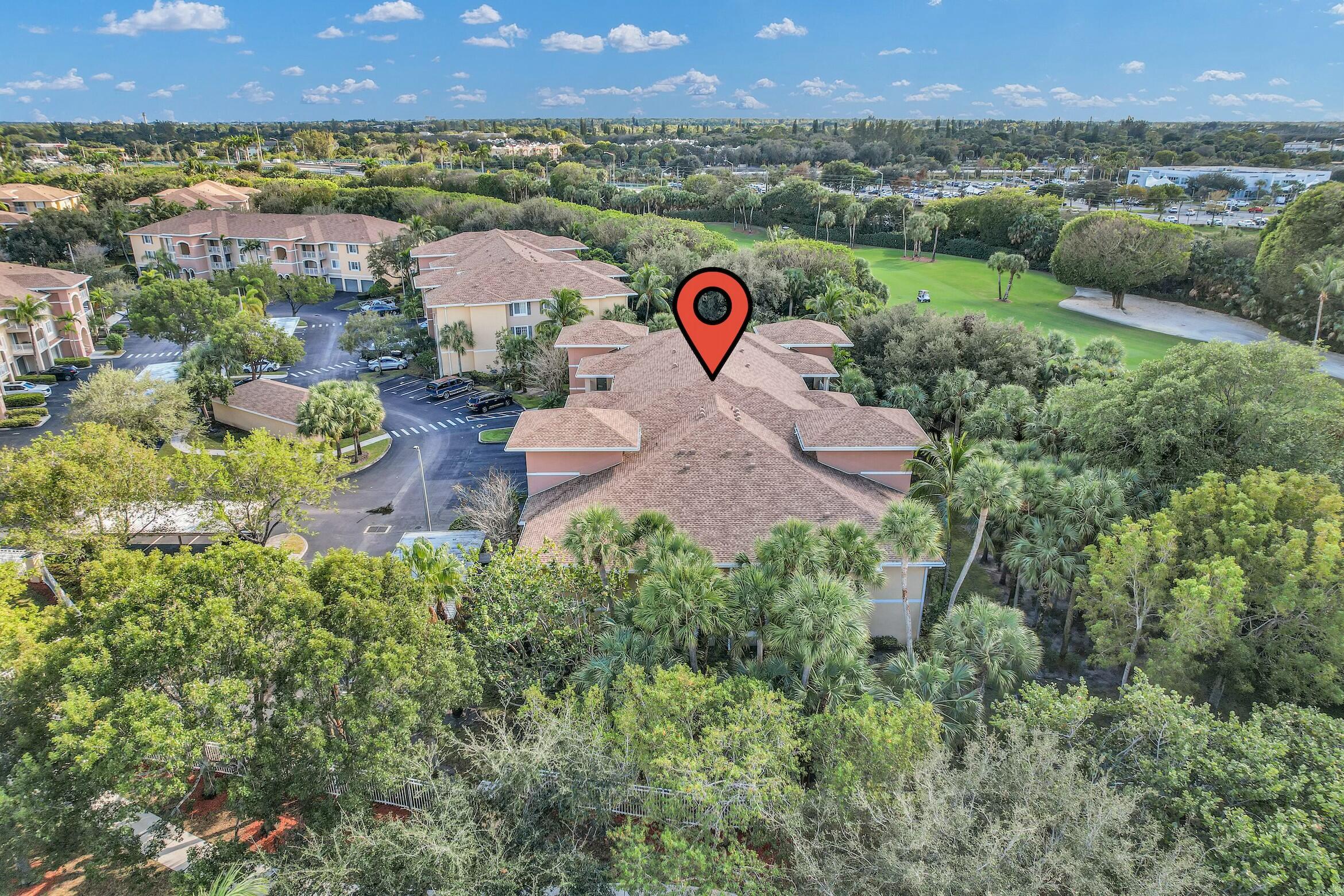 VILLAS AT EMERALD DUNES CONDO - Residential