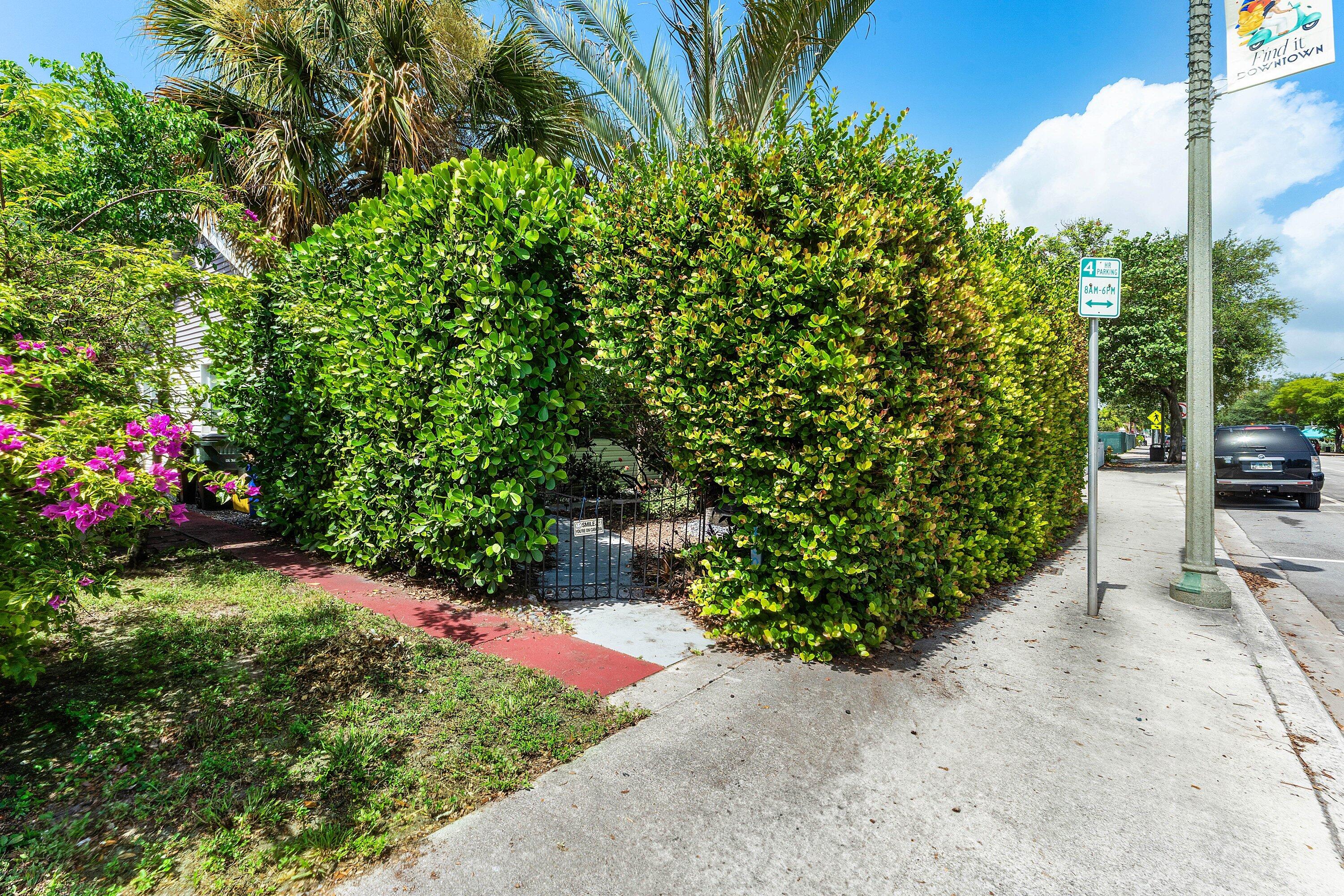 1309 Lucerne Avenue