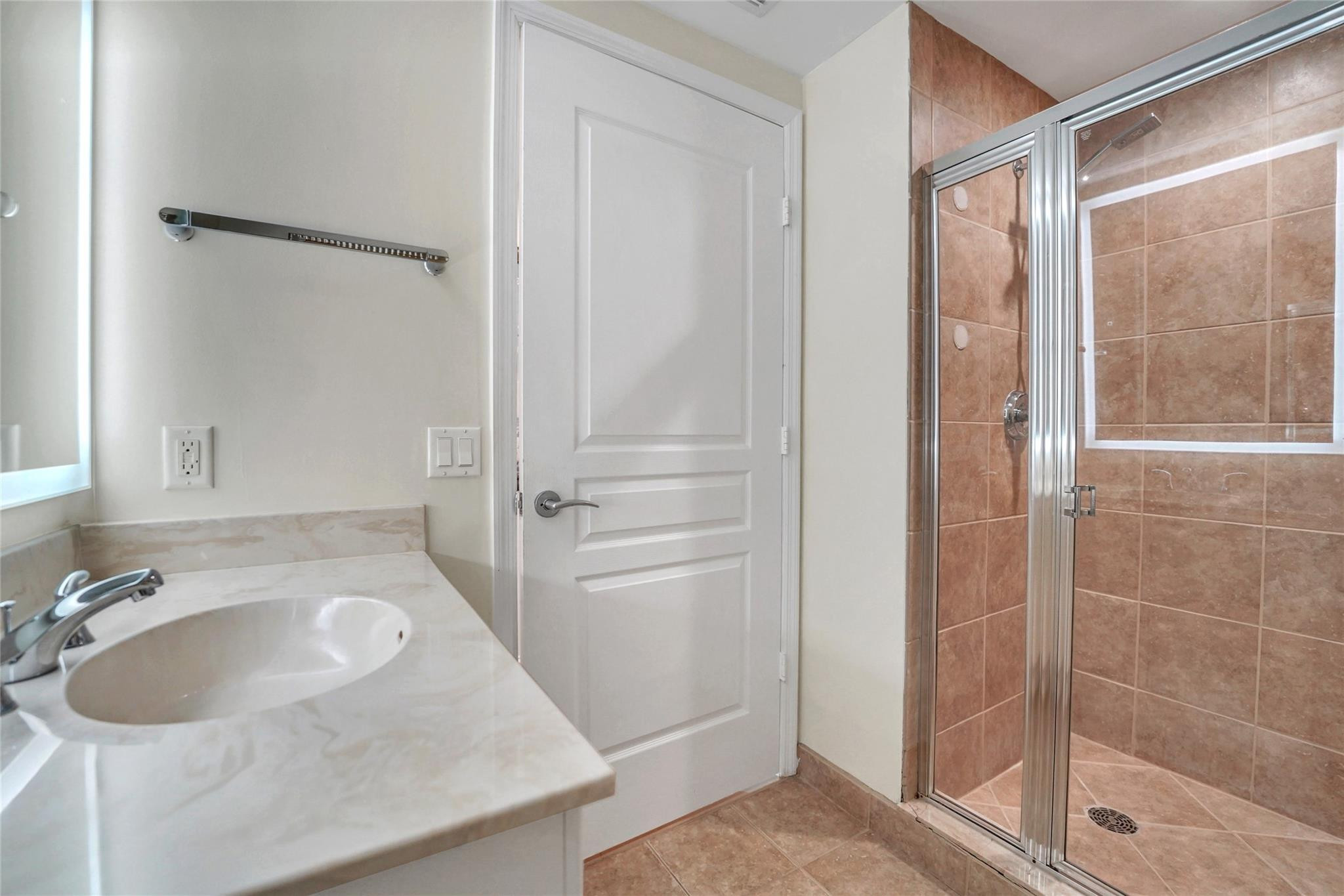 350 Las Olas Place - Residential