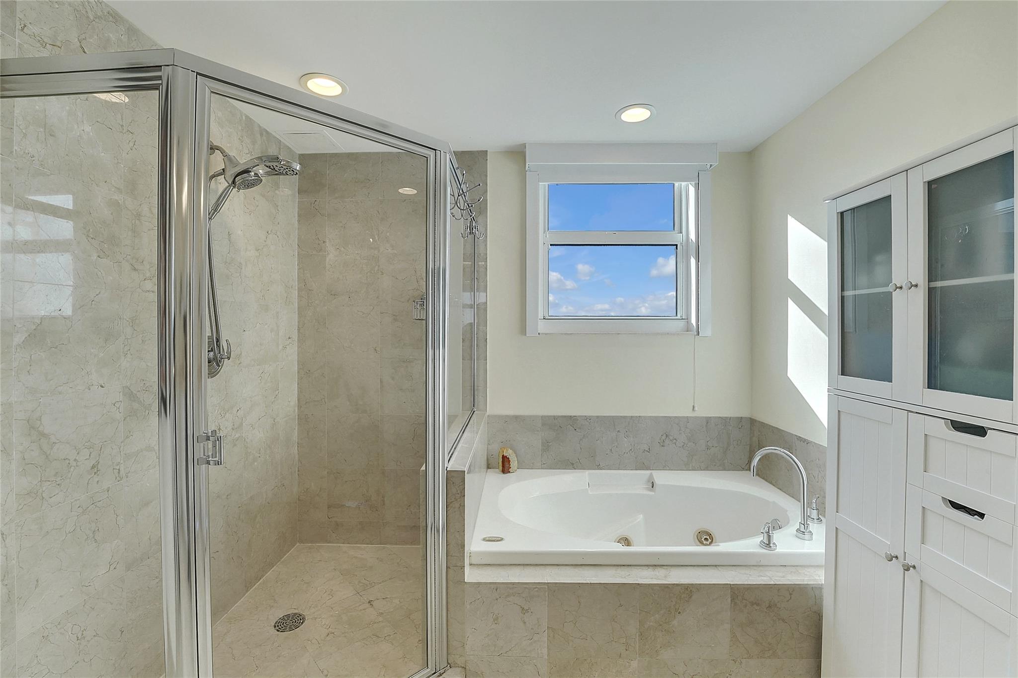 350 Las Olas Place - Residential