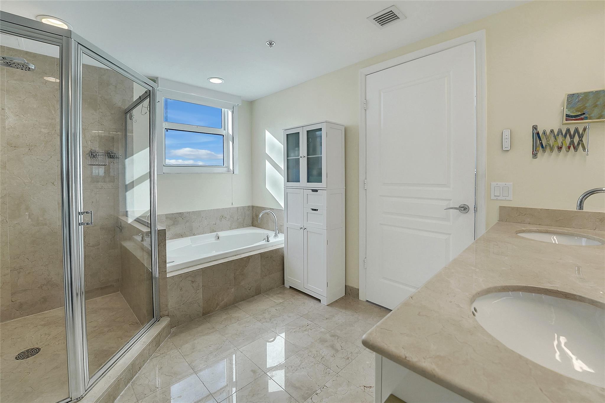 350 Las Olas Place - Residential