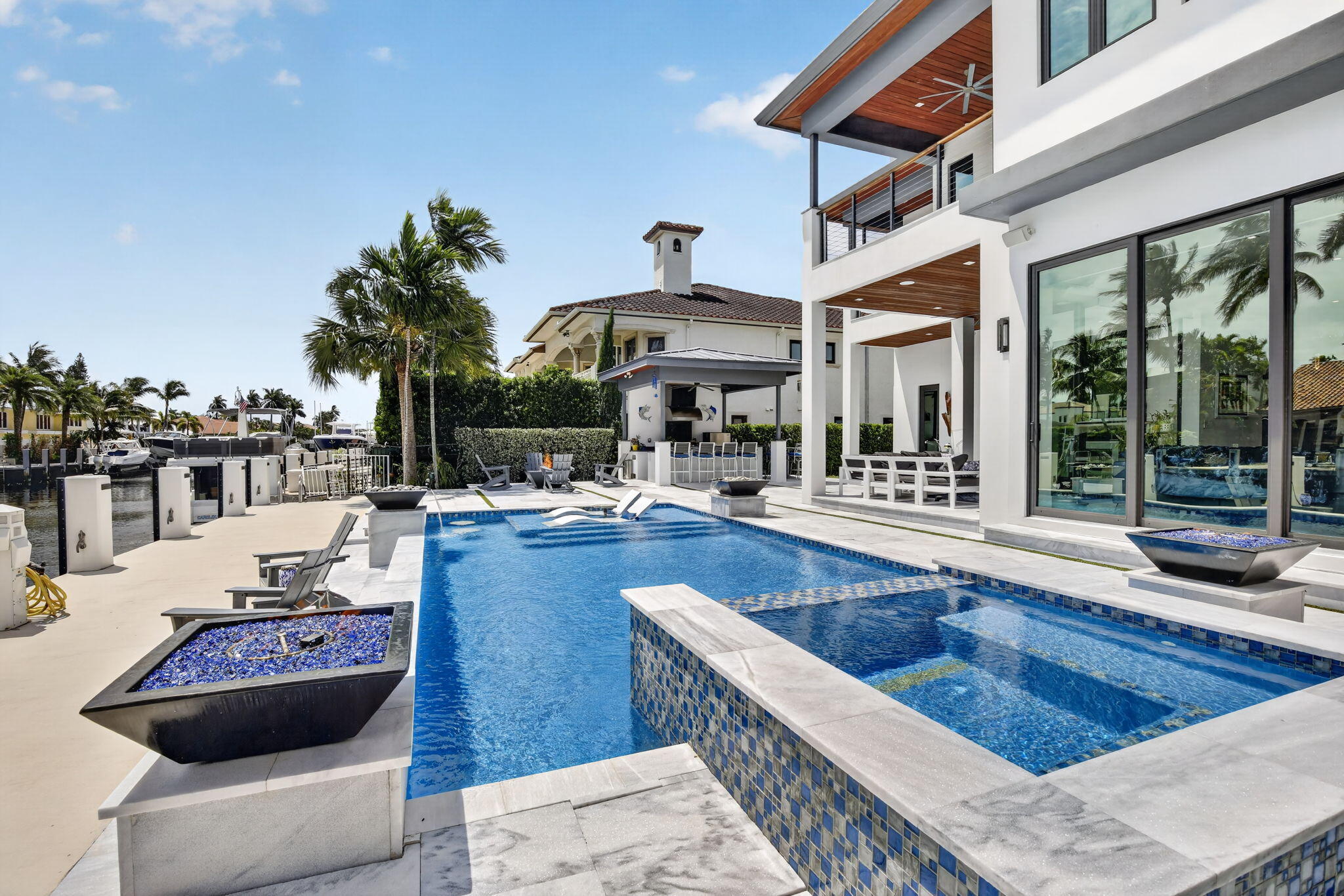 CAPRI OF VENICE - Residential