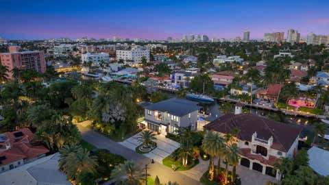 Tiny photo for 334 Isle Of Capri Drive, Fort Lauderdale, FL 33301 (MLS # B26014287)