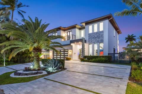 Tiny photo for 334 Isle Of Capri Drive, Fort Lauderdale, FL 33301 (MLS # B26014287)