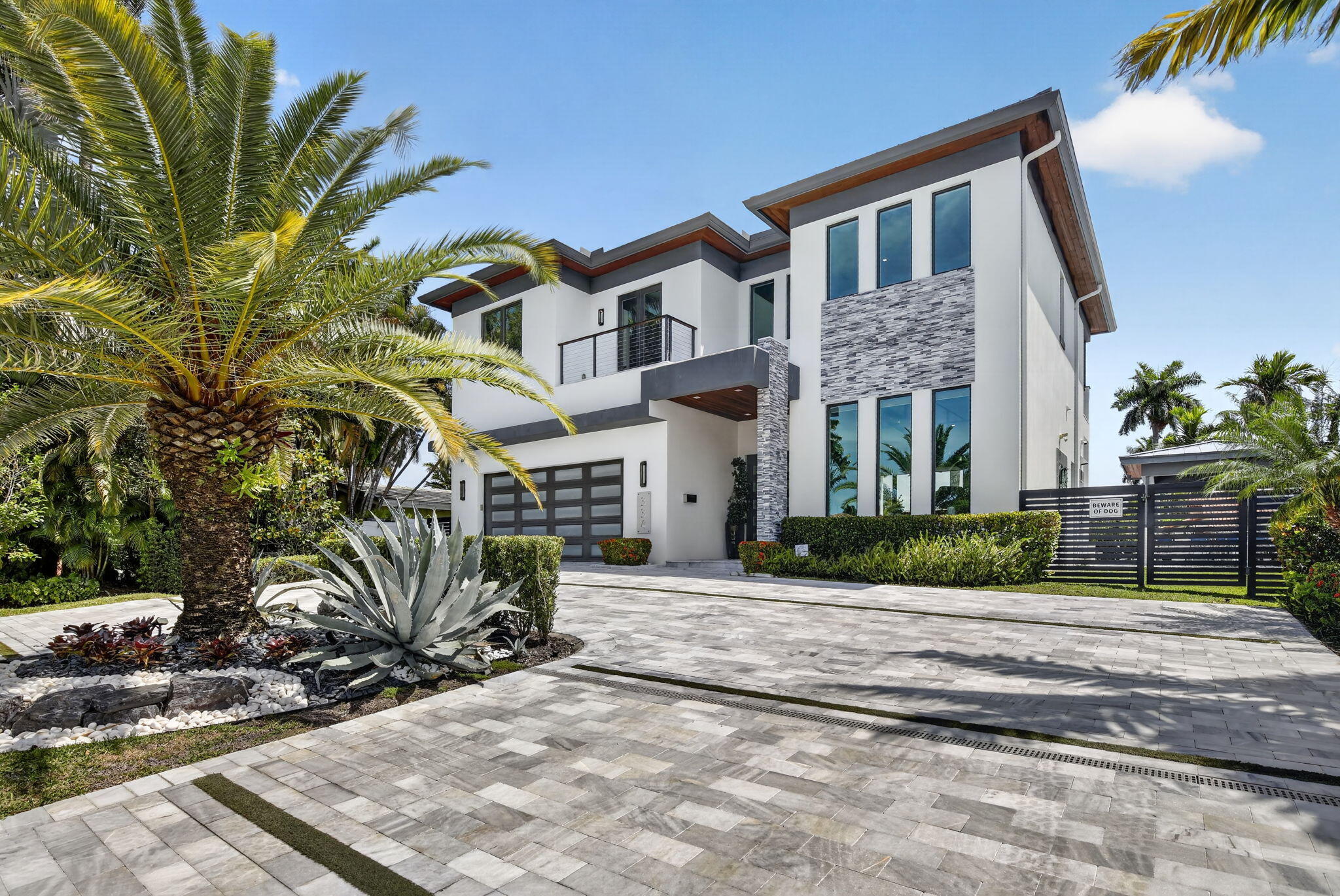 CAPRI OF VENICE - Residential