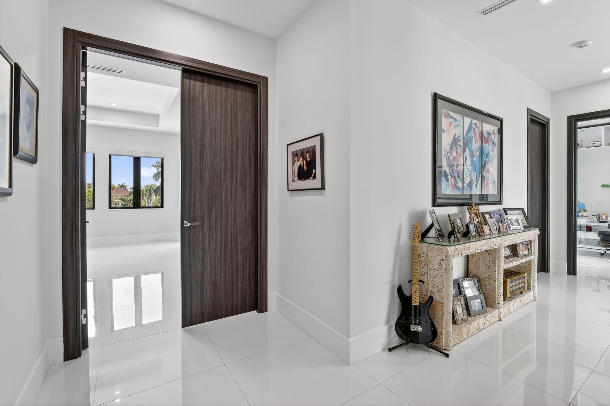 CAPRI OF VENICE - Residential