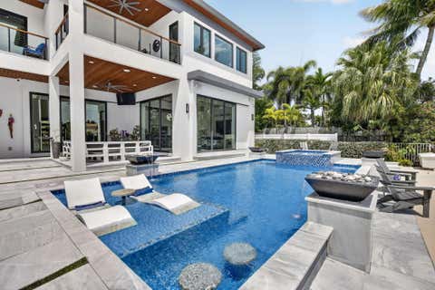 Tiny photo for 334 Isle Of Capri Drive, Fort Lauderdale, FL 33301 (MLS # B26014287)