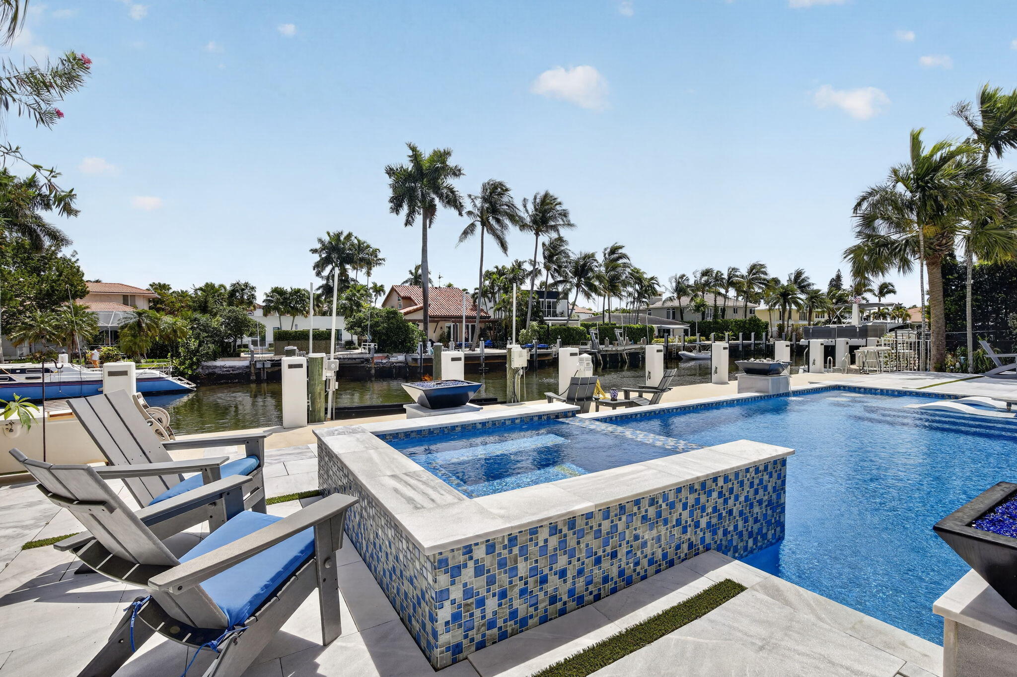 CAPRI OF VENICE - Residential