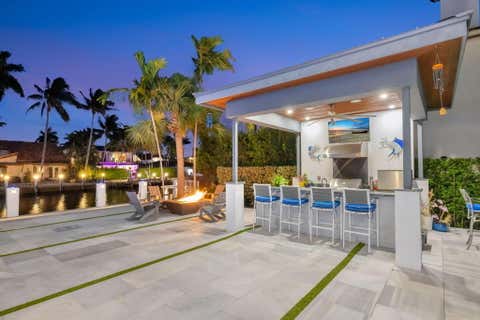 Tiny photo for 334 Isle Of Capri Drive, Fort Lauderdale, FL 33301 (MLS # B26014287)