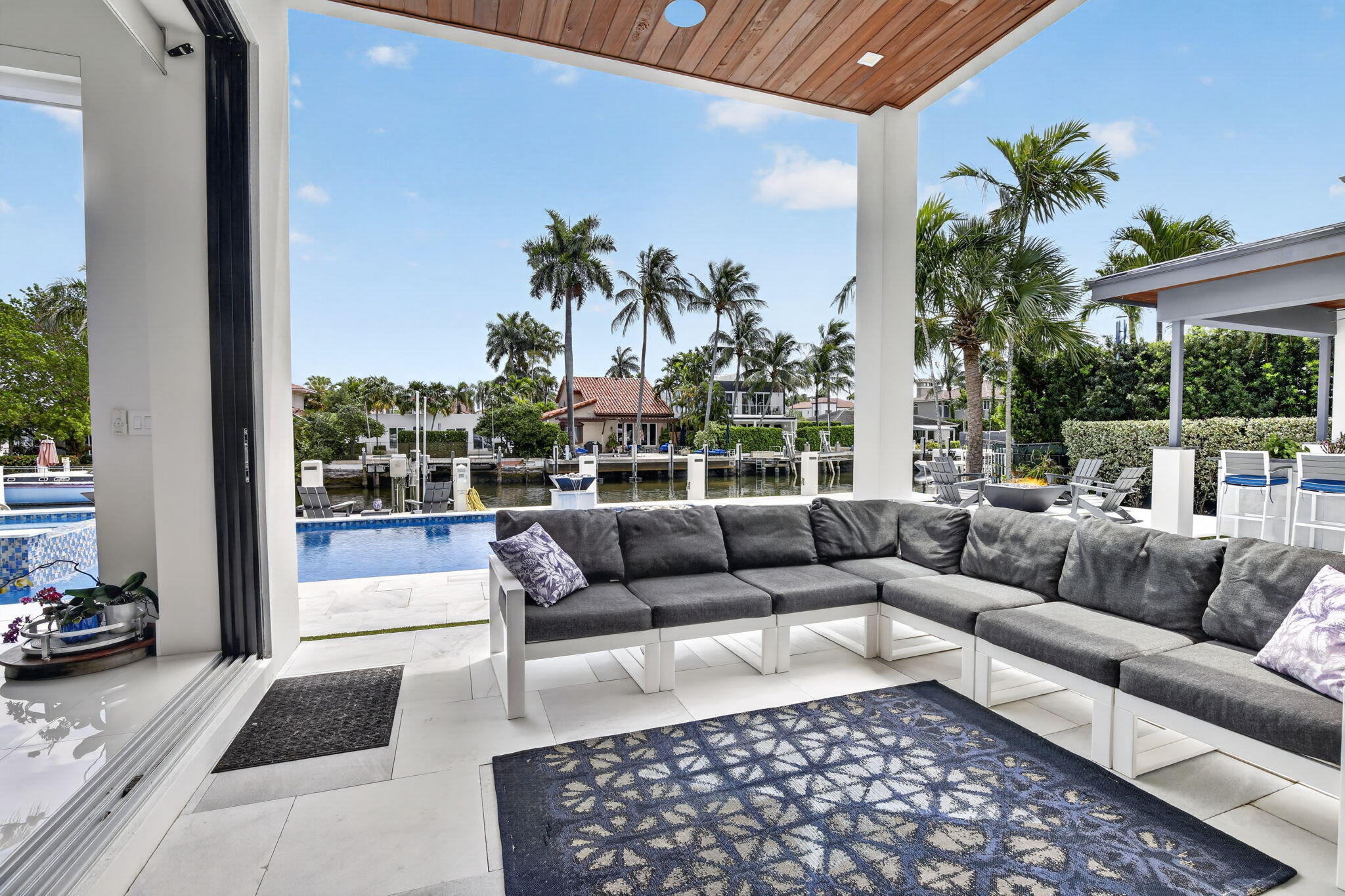 CAPRI OF VENICE - Residential