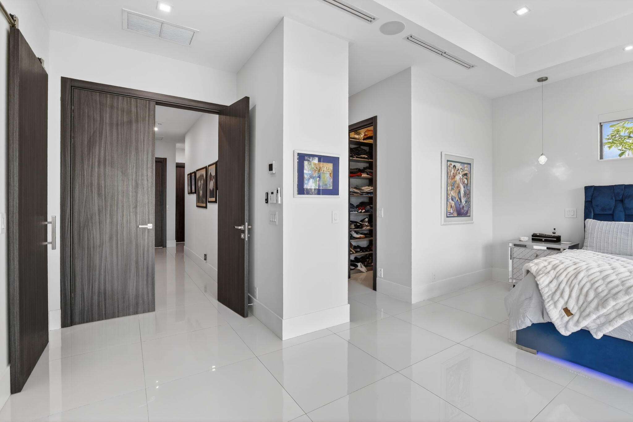 CAPRI OF VENICE - Residential