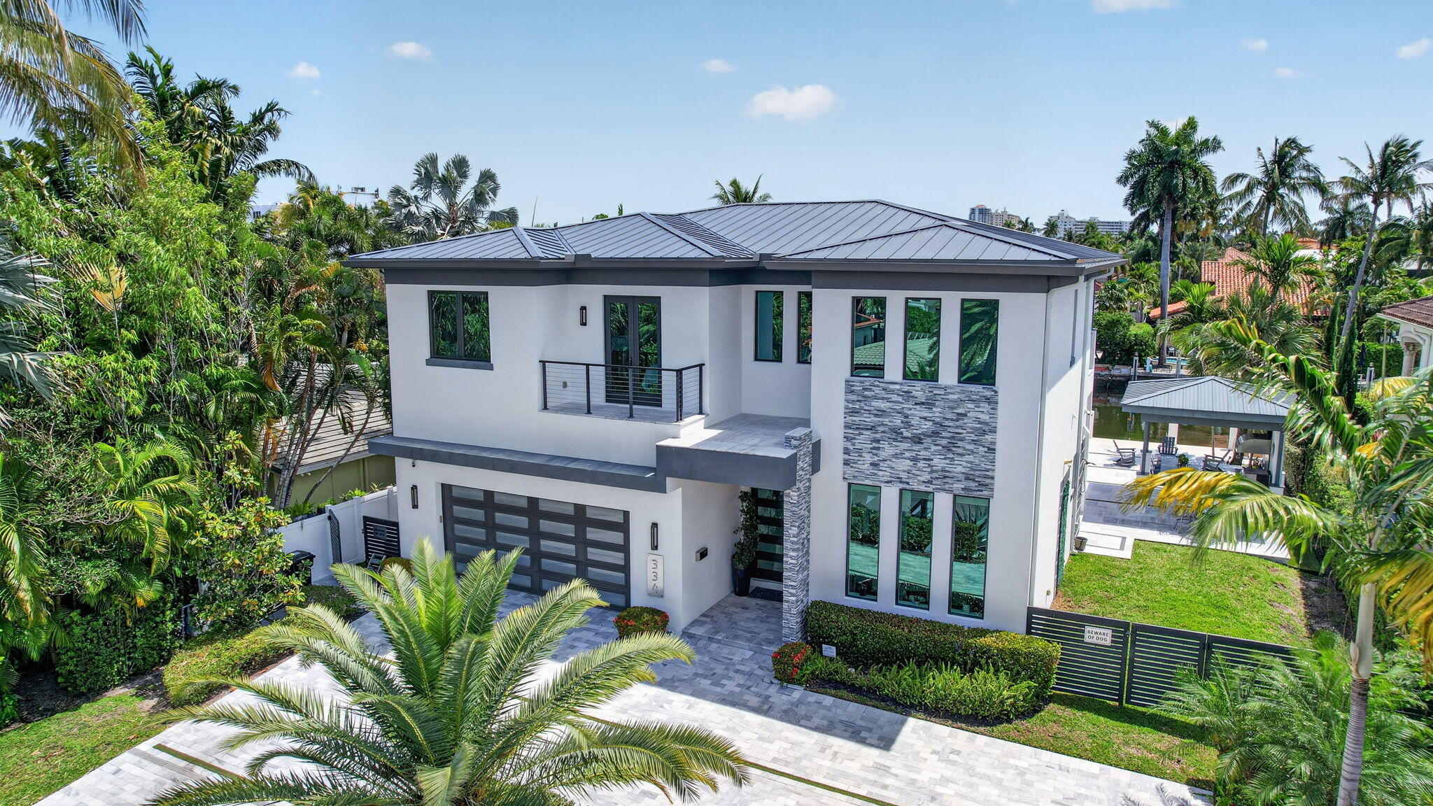 CAPRI OF VENICE - Residential