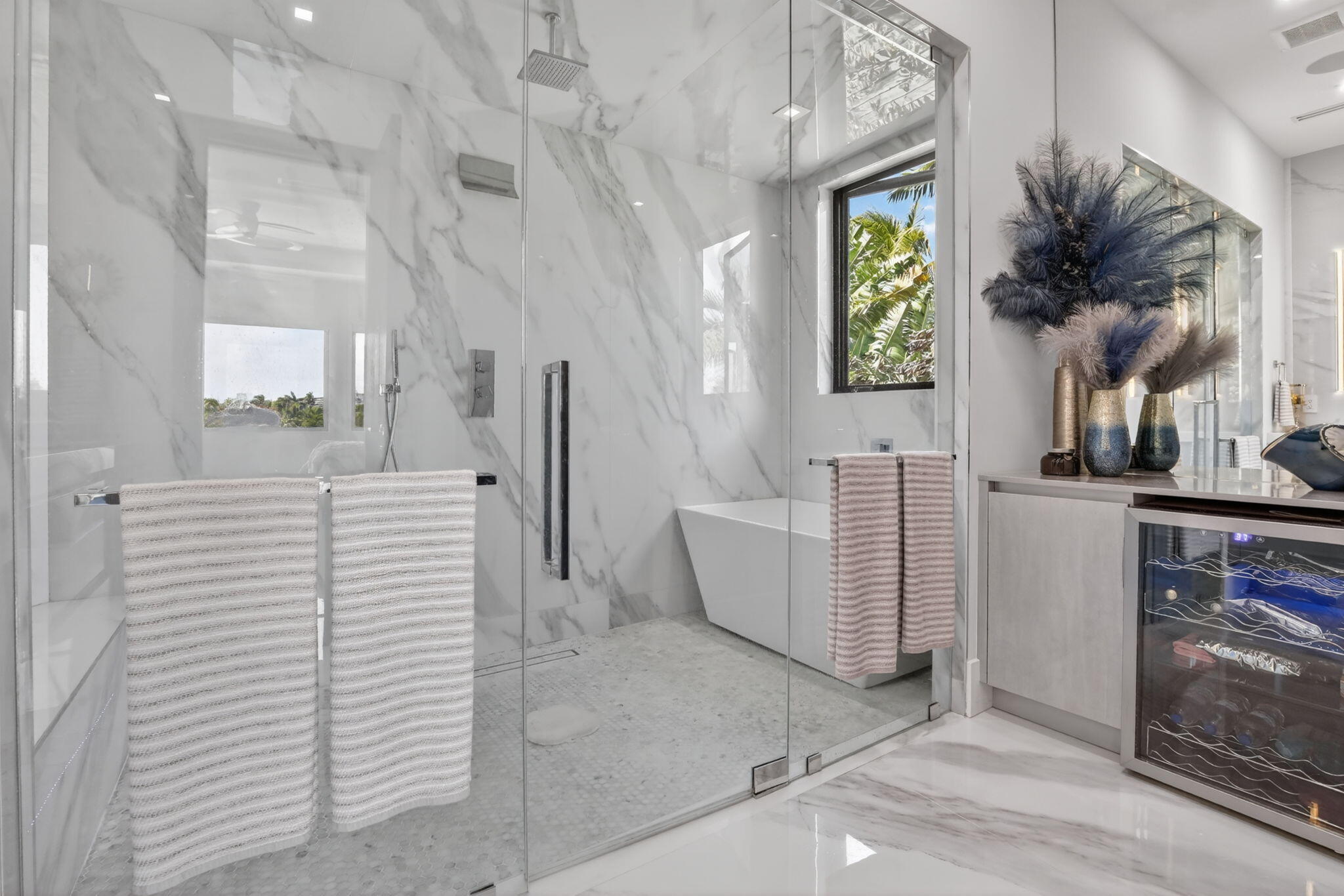 CAPRI OF VENICE - Residential