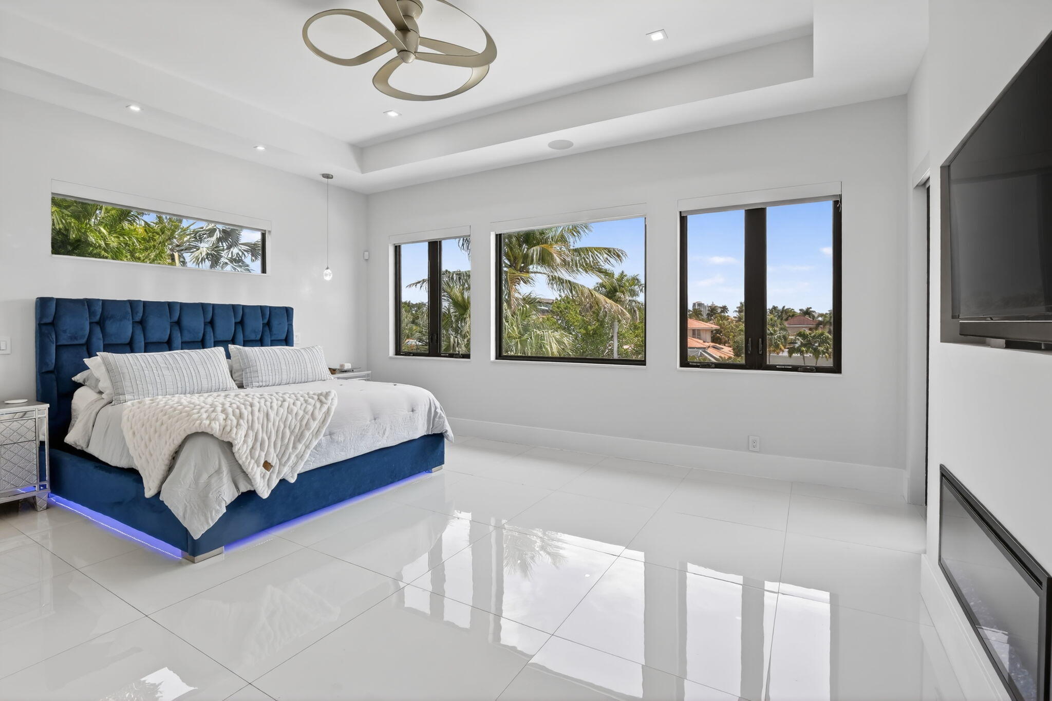 CAPRI OF VENICE - Residential