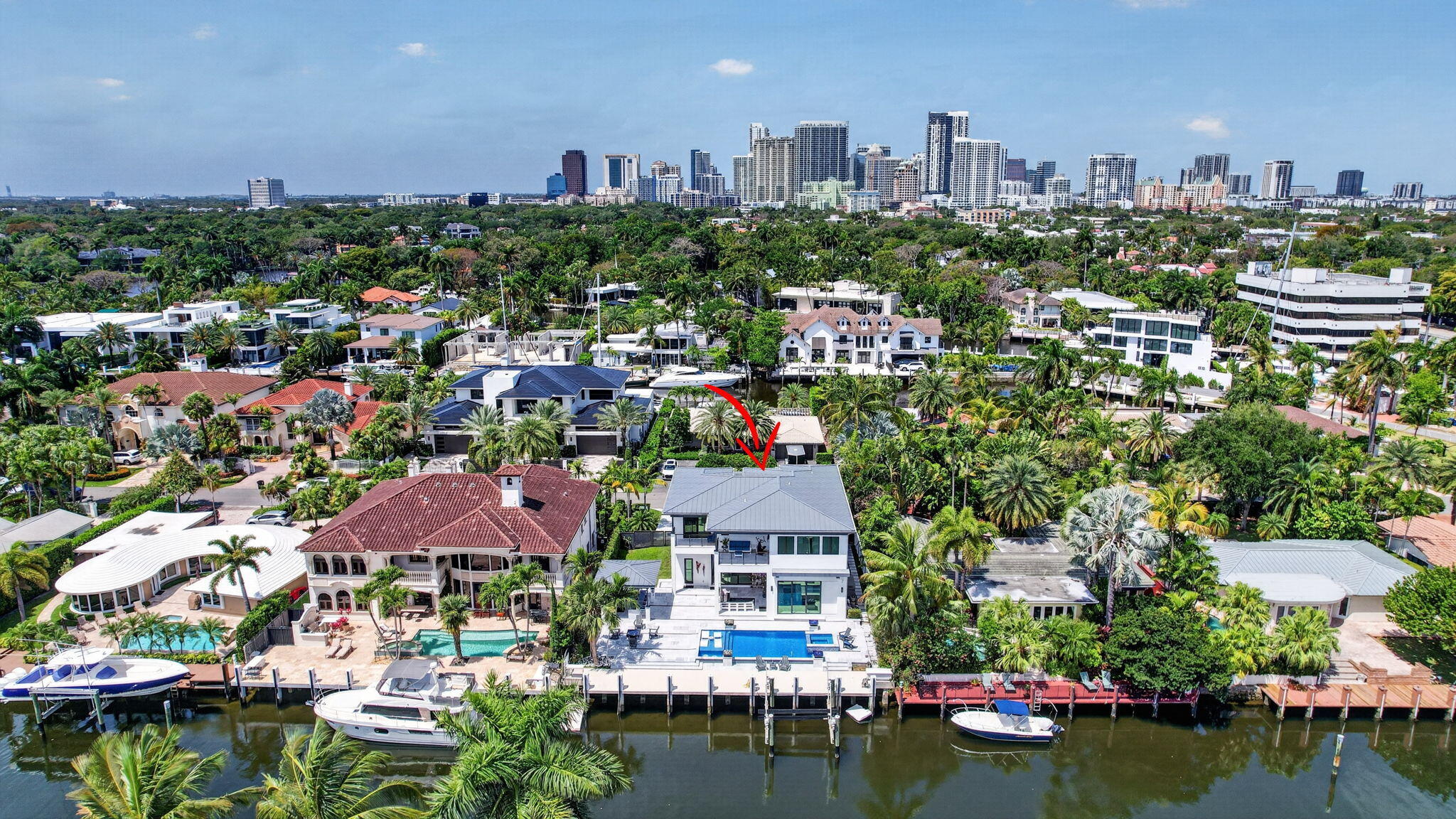 CAPRI OF VENICE - Residential