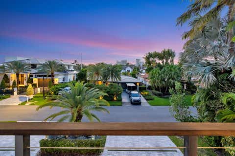 Tiny photo for 334 Isle Of Capri Drive, Fort Lauderdale, FL 33301 (MLS # B26014287)