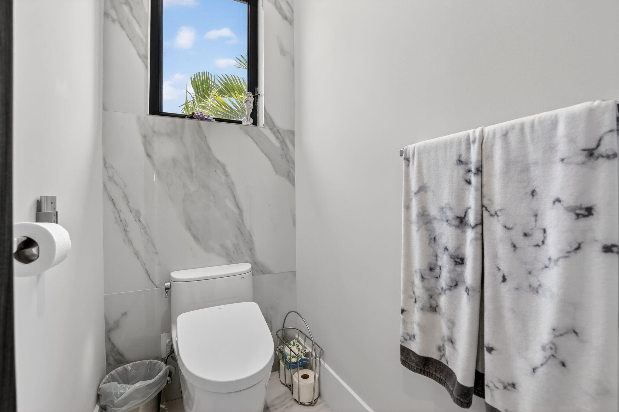 CAPRI OF VENICE - Residential