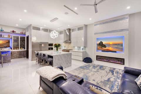 Tiny photo for 334 Isle Of Capri Drive, Fort Lauderdale, FL 33301 (MLS # B26014287)