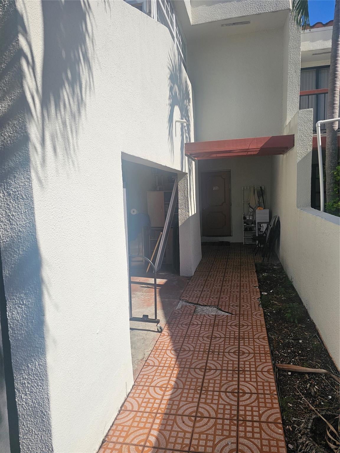 6599 Racquet Club Dr 142