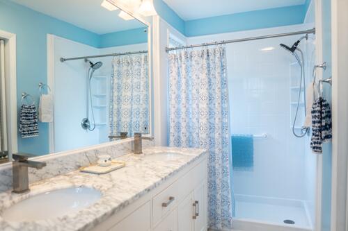 PLANTATION PARK LAKESITES - Residential