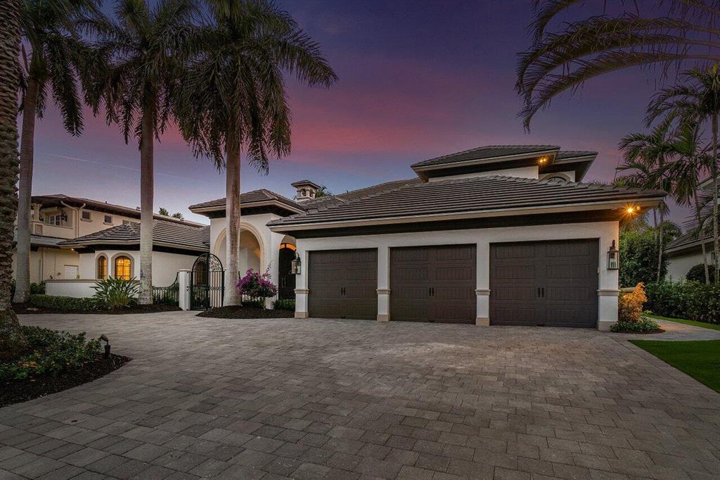 ROYAL PALM YACHT & COUNTRY CLUB - Residential