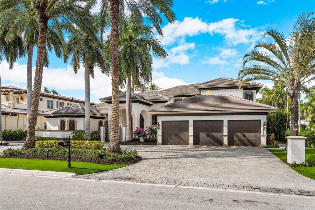 ROYAL PALM YACHT & COUNTRY CLUB - Residential