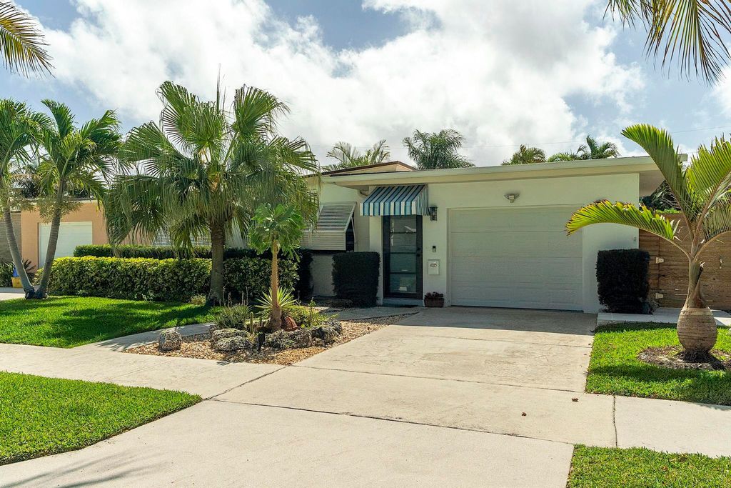 Photo of 159 Harvard Drive, Lake Worth Beach, FL 33460 (MLS # R11169557)