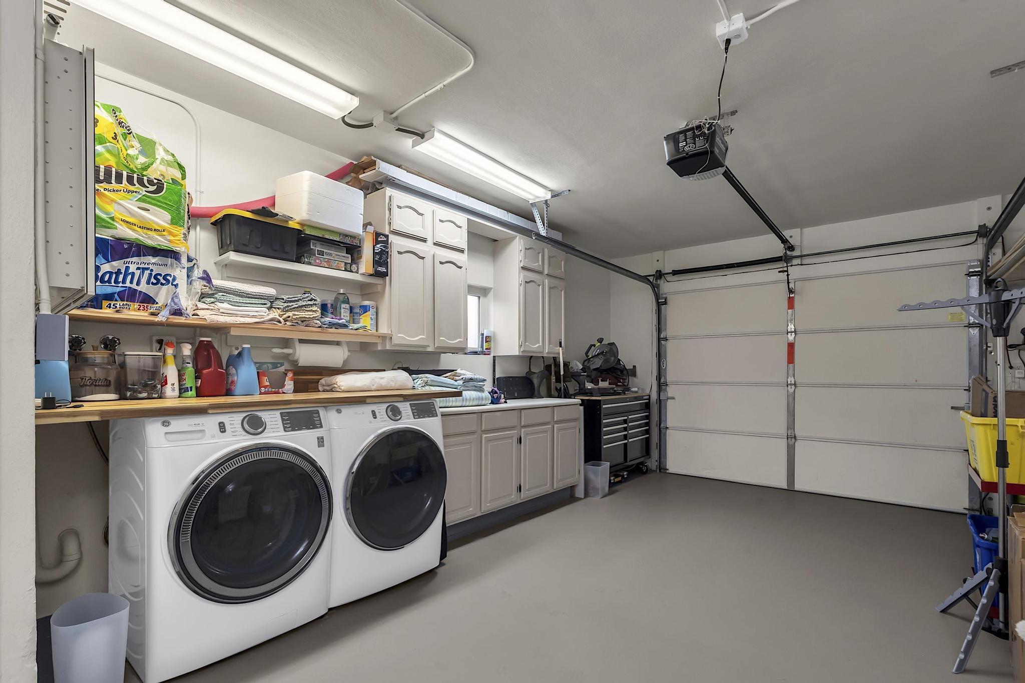 COLLEGE PARK - Residential