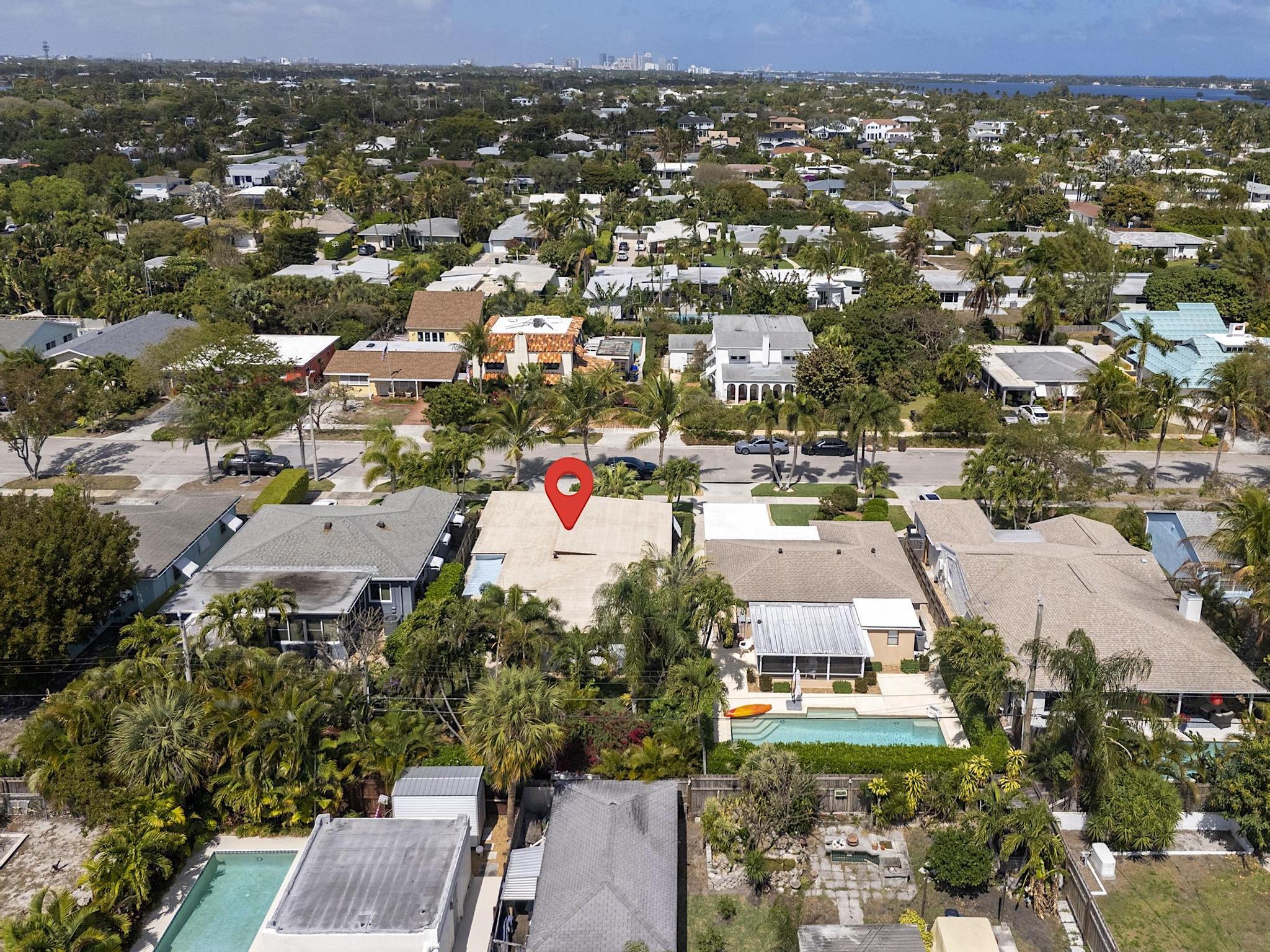 COLLEGE PARK - Residential